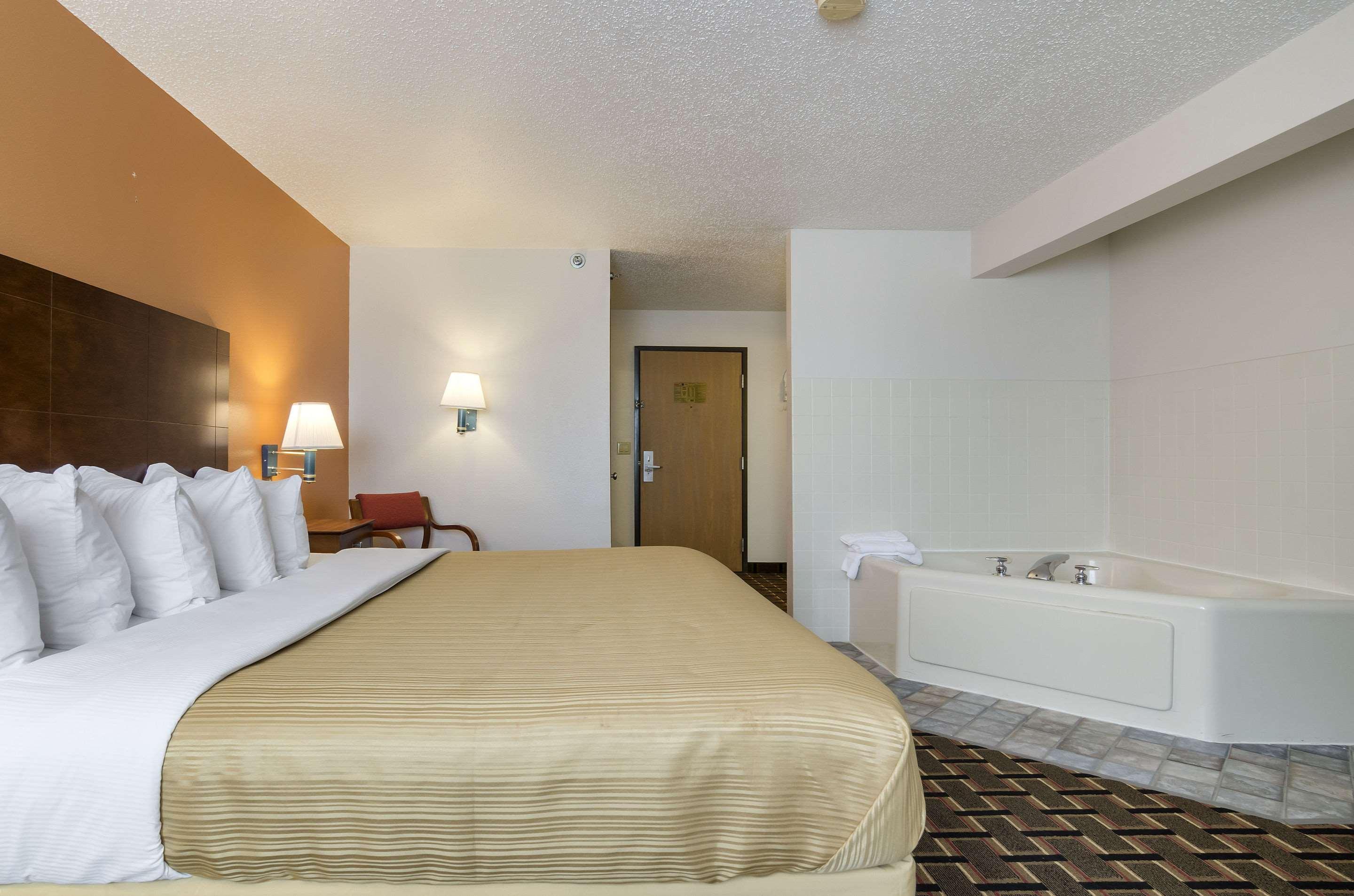 Quality Inn Osceola エクステリア 写真